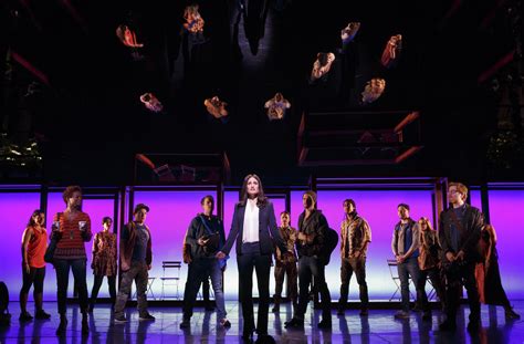 If/Then Reviews: Idina Menzel Returns To Broadway – New York Theater