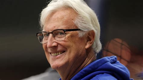 La NBA approuve la vente record des Lakers