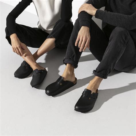 Buy Black Black Boston Oiled Leather Online in India - BIRKENSTOCK