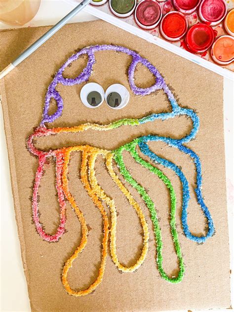 10 EASY Jellyfish Crafts for Kids - ABCDee Learning | Jellyfish craft ...