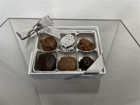 David Bradley Assorted Gourmet Boxed Chocolates *LOCAL DELIVERY OR PICK ...
