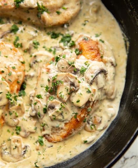 Creamy Chicken And Mushroom Baked Recipe | Sapphire1845.com