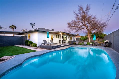 Labor Day Vacation Homes for Rent in Scottsdale AZ | Porter