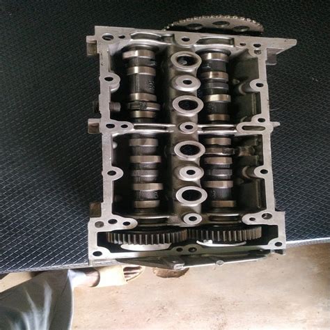 Buy Camshaft Assembled with Cylinder Head | At Online Low Price In ...