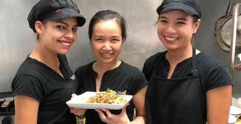 GastroCanarias | »KRUA THAI», AUTÉNTICA COCINA CASERA THAILANDESA, EN ...