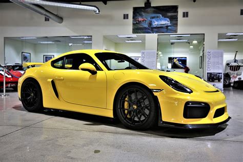 2016 Porsche Cayman | Fusion Luxury Motors