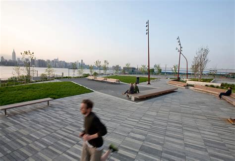 The Edge Park Williamsburg by W Architecture and Landscape Architecture ...