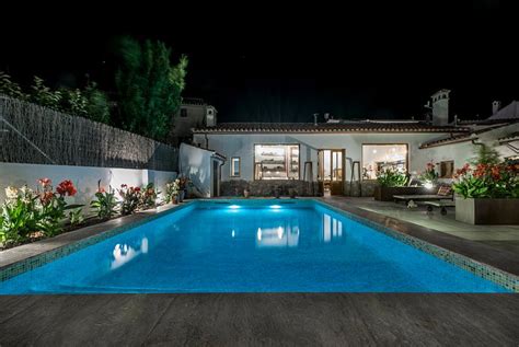 MANUEL DE LA CAPILLA (Arbuniel) - Specialty Inn Reviews, Photos, Rate ...