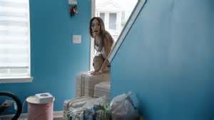 Watch Wife Swap House Tour Turns Salty Over Cheese and Sparkly Olive ...