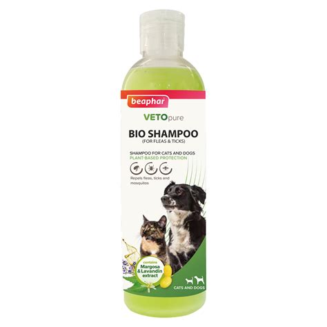 Buy Beaphar Vetopure Bio Shampoo for Dogs and Cats online at Supertails.com
