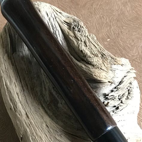 Grain Grip PREMIUM [ Ziricote] | Hagurumado Woodcrafts Yokosuka