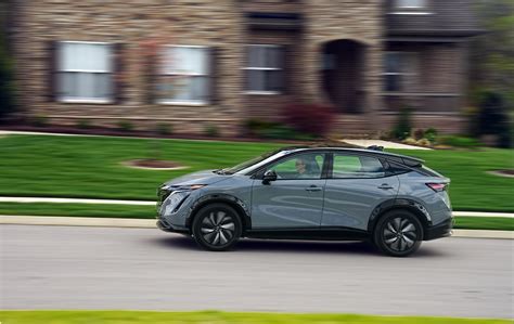 2025 Nissan Ariya: Electric SUV Gains Fresh Options And A New Starting Price Of $39,770 ...