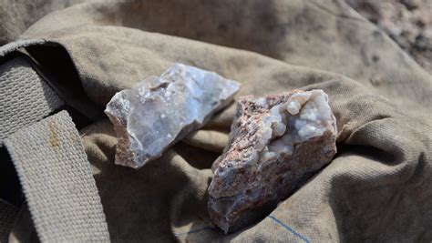 Learn how to rockhound at the Hauser Geode Beds