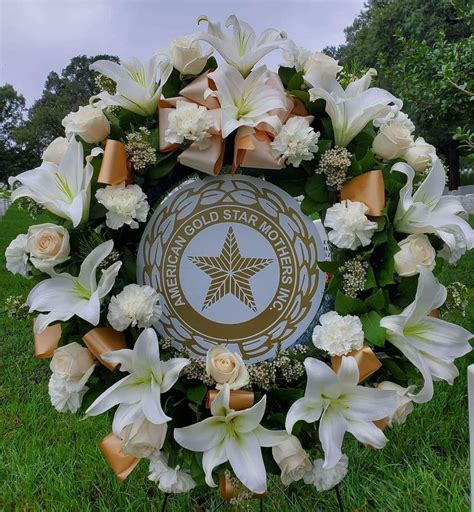 American Gold Star Mothers Wreath Laying and Commemoration Ceremony ...