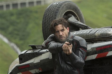 Bodhi in Action: Edgar Ramírez’s Intense Moment from Point Break (2015 ...