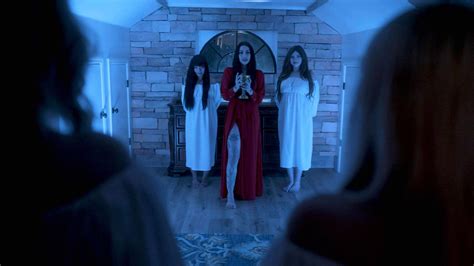 Paul Ragsdale and Angie De Alba's 'ONLYFANGS' (2025) - Movie Review ...