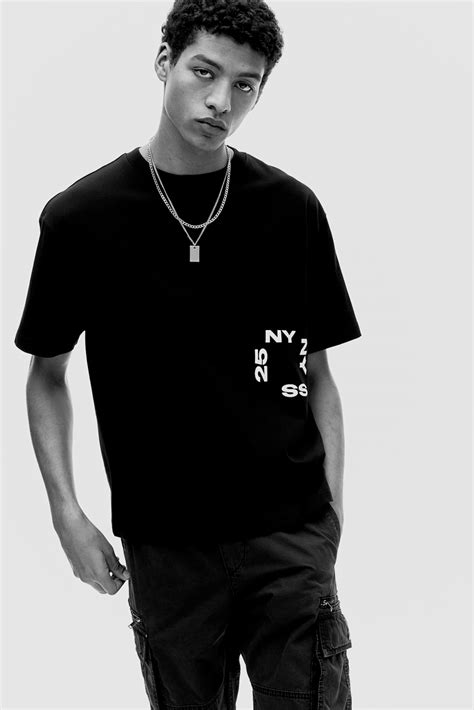 Loose Fit Printed T-shirt - Black/NY - Men | H&M IN