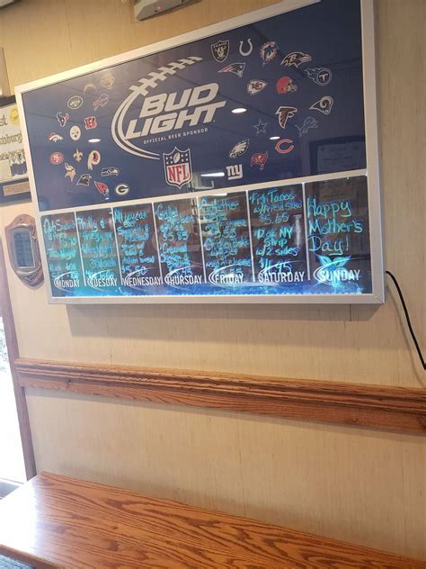 Menu at Bud Murphy's pizzeria, Connellsville