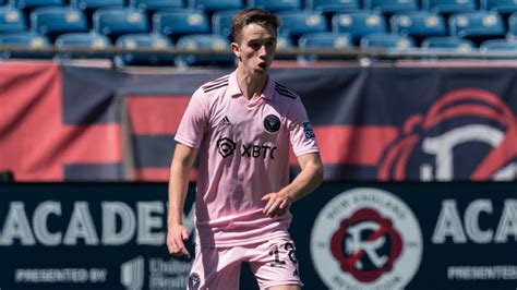 Phil Neville's son, Harvey, signs Inter Miami first-team contract - ESPN