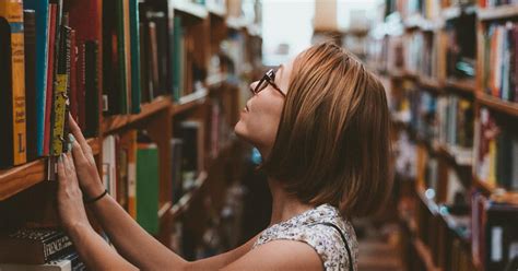 Library Assistant Interview 的图像结果