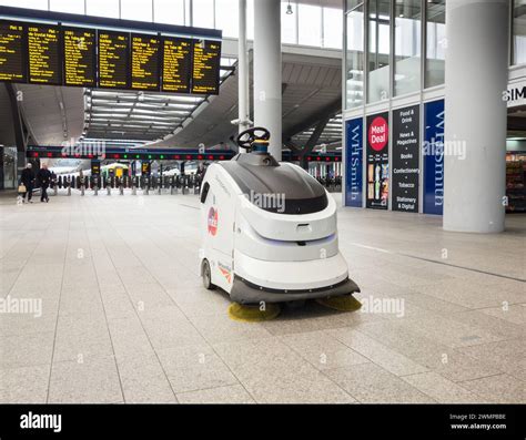 Robot Train Bridge Building