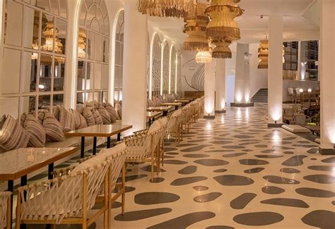 Oia: Bengaluru's Extravagant Destination for Unparalleled Luxury and ...