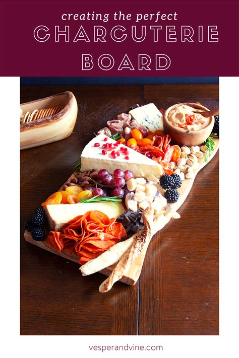 How to you pronounce charcuterie board - solidple