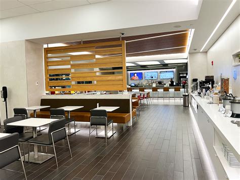 Full List of Airport Lounges at Boston International Airport [2023]
