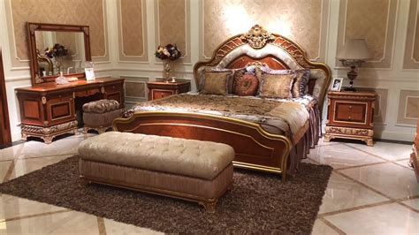 Antique Luxury Italian Classic Solid Wood Bedroom Furniture Set - Buy ...