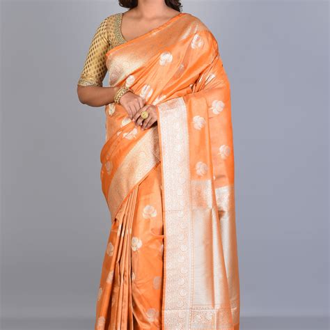 Tangerine Crushed Tissue Saree with Zari Works – Keya Seth Exclusive