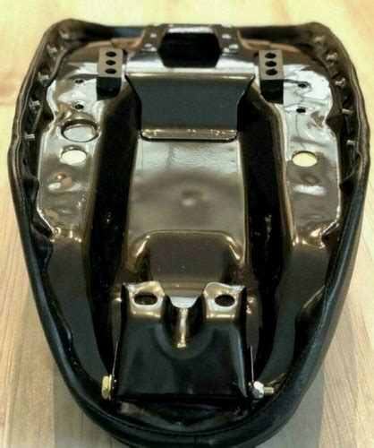 Honda Dax 6V US CT70 seat for older 6V models ST50 | Ubuy India