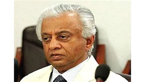 ഭിന്നിപ്പിക്കുന്ന രാഷ്ട്രീയം അവസാനിപ്പിക്കണം: ടി.കെ.എ നായർ - KERALA ...