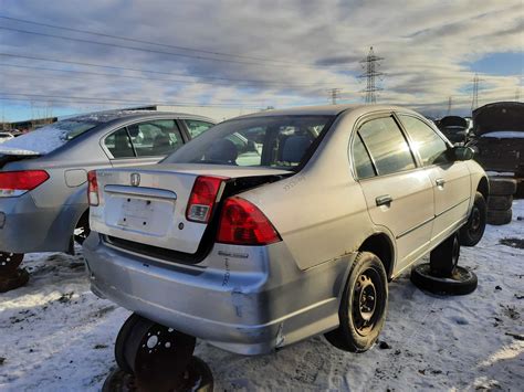 HONDA CIVIC 2004 | Montreal | Kenny U-Pull