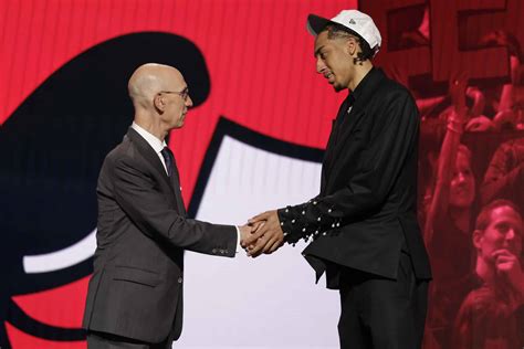 NBA: Chicago Bulls take 18-year-old Noa Essengue at No. 12