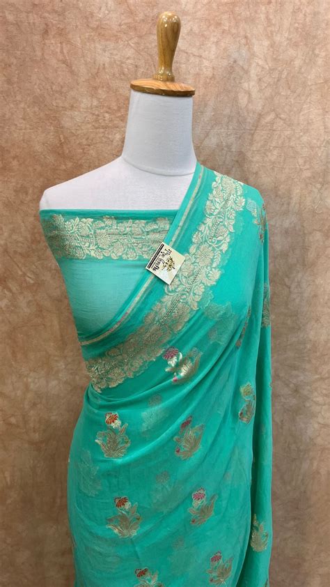 Khaddi Georgette Handloom Banarasi Saree - Jaal with Meenakari – The ...