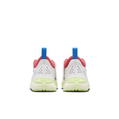 Nike Team Hustle D 11 Younger Kids' Shoes. Nike IN