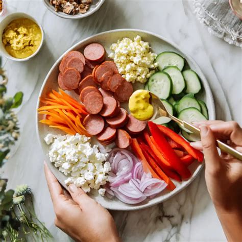 Tiffany Plate Recipe: 5 Easy Ways to Make the Viral Mustard Meal - Easy ...