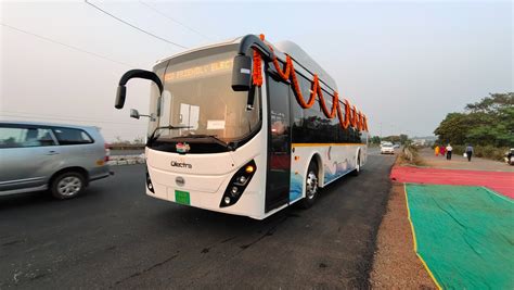 GSRTC will add 50 new electric buses