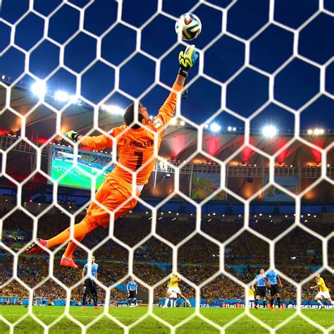 james rodriguez volley