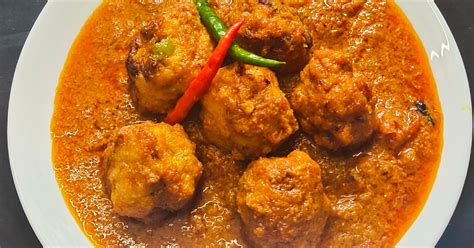 Sampa Nath দ্বারা চিংড়ি কোপ্তার মালাইকারি (Chingri Koptar Malai Curry ...