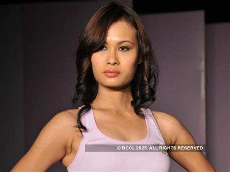 Pond's Femina Miss India Kolkata 2013