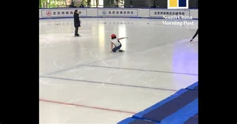Video: Eight-year-old skater Ma Zihui makes winning comeback after ...