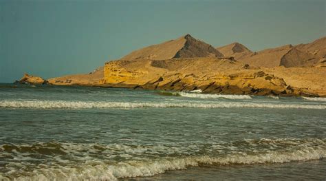 KTOWN ROOMS, NEAR MARINE DRIVE (Gwadar) - Hotel Reviews & Photos ...