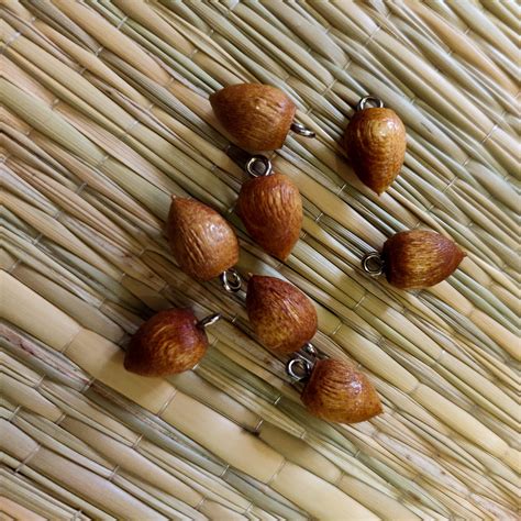 Wooden Loop Buttons – Sanskruti