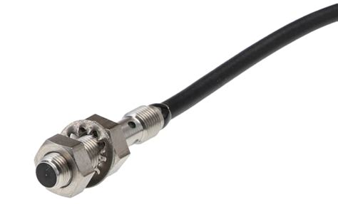 E2E-S05S12-CJ-B1 0.3M Omron | Omron Inductive Threaded Barrel Proximity ...