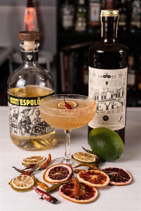 13 Best Spanish Cocktails to Drink