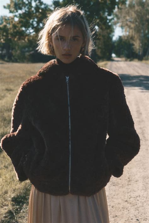 Women's Hooded Coats & Jackets | Puffers & Gilets | H&M IN