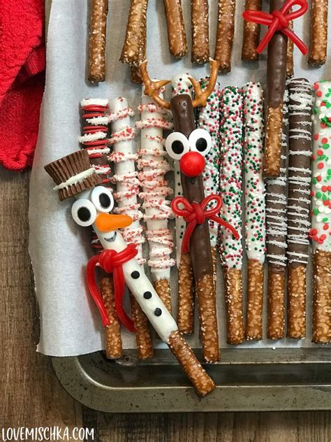 Christmas Pretzel Rods Recipe - Love Mischka