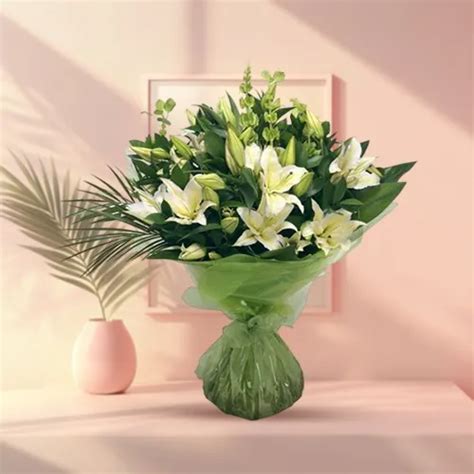 Send Good Looking Bouquet of White Lilies | Same Day Delivery ...