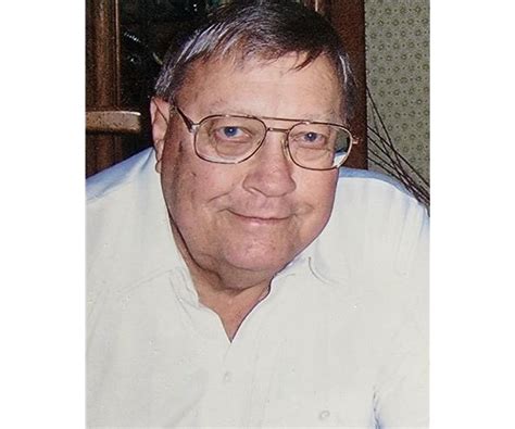Dale Lenz Obituary (1932 - 2024) - Oshkosh, WI - Oshkosh Herald